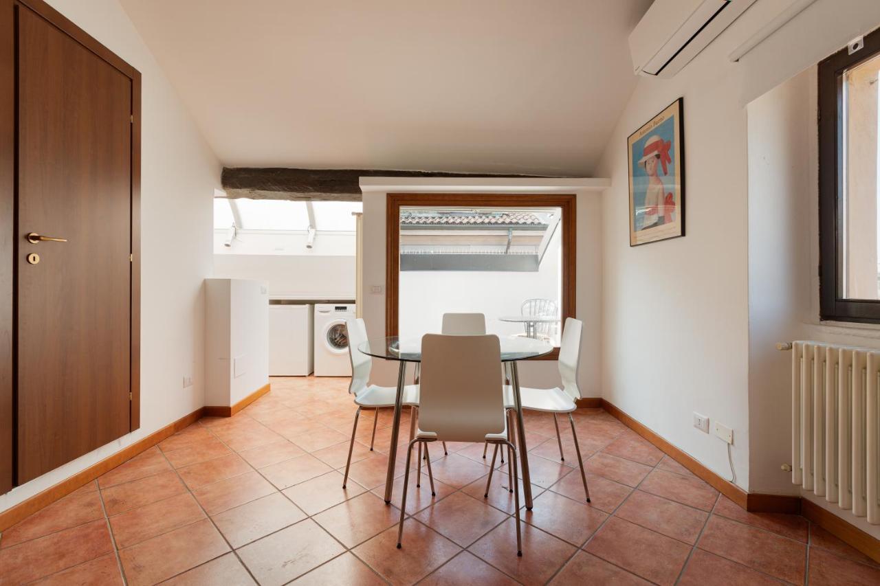 Corso Como Balcony Apartment Milano Dış mekan fotoğraf